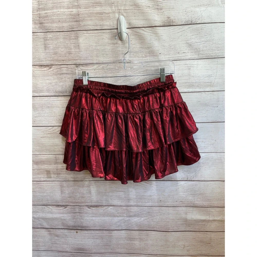 EXCELLENT CONDITION DAY + MOON‎ RED LAME TIERED MINI SKORT - Picture 3 of 4
